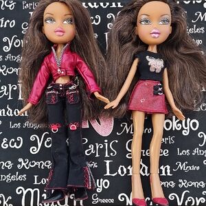 Two Bratz